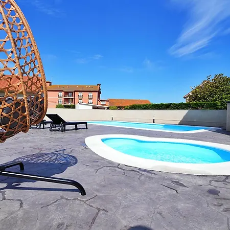 アパート Con Piscina Frente A La Playa De Paxarinas *