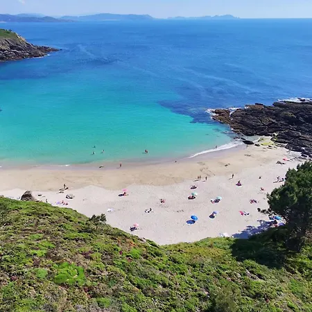 Con Piscina Frente A La Playa De Paxarinas * サンシェンショ